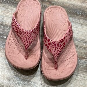 Aetrix Lynco Orthopedic Pink Leopard Print Flip Flops Sandals